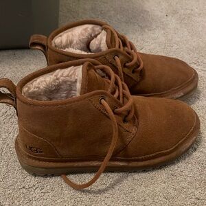 UGG Neumel boots